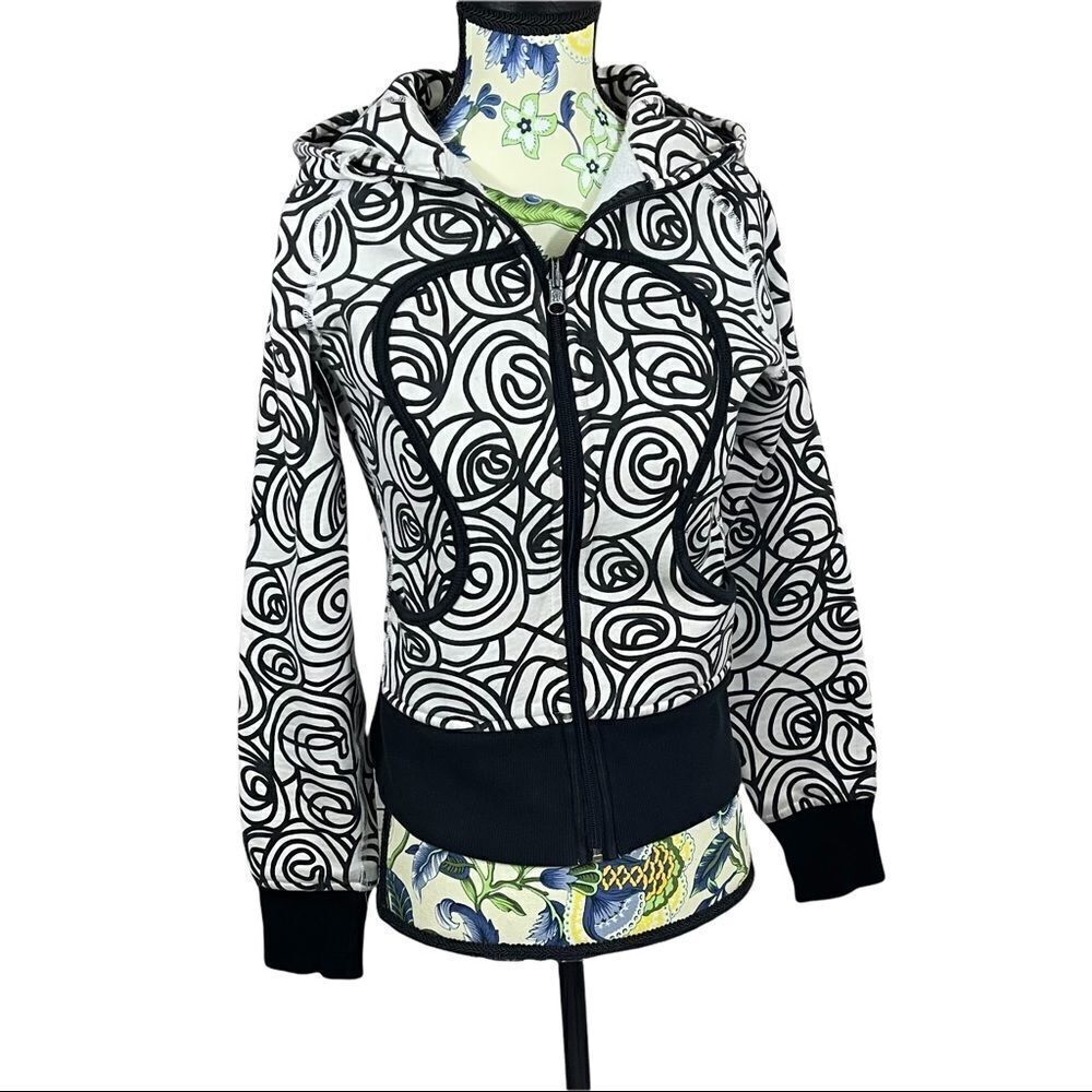 Lululemon Black and White Abstract Scuba Hoodie